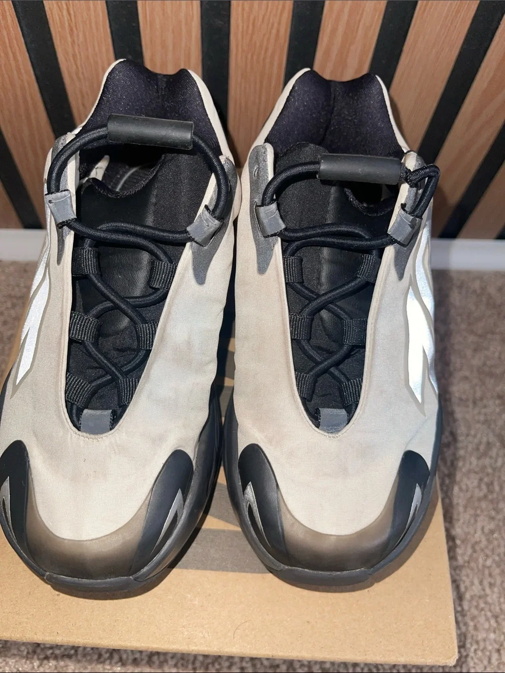 adidas 700 MNVN Kids Cream and Black Sneakers - Size 11K Analog Bone Yeezy